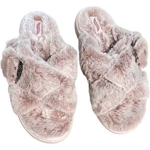 Skechers Pink Fluffy Slippers